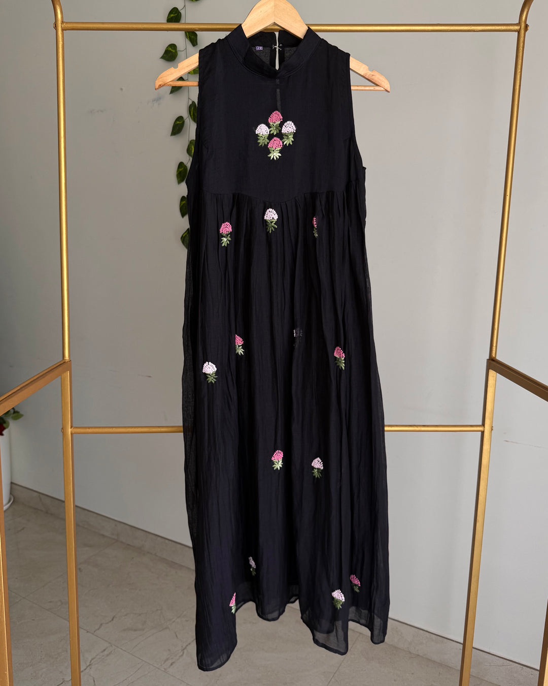 Pure Banaras Chanderi Black Sleeveless Frock With Floral Bullion Work