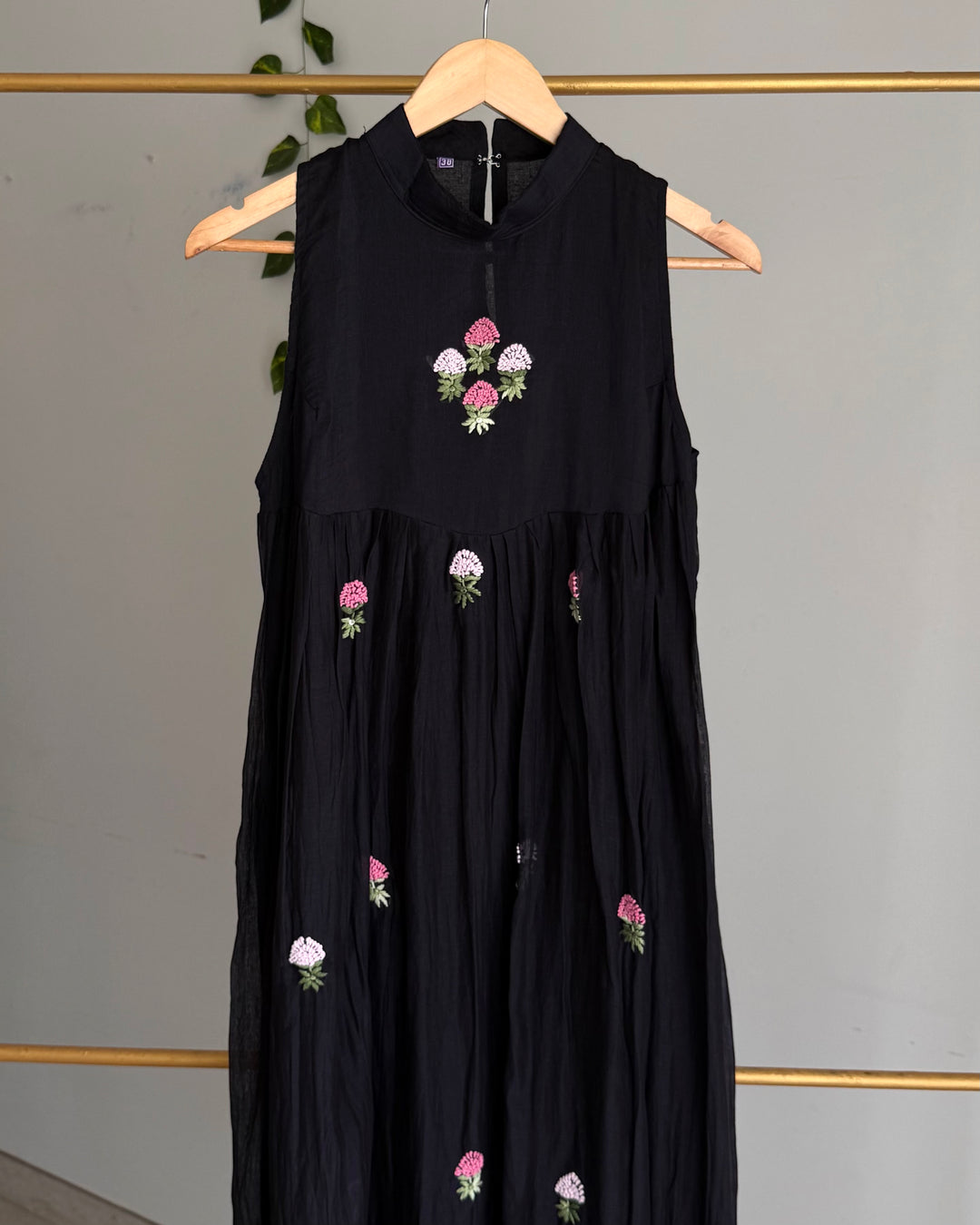 Pure Banaras Chanderi Black Sleeveless Frock With Floral Bullion Work
