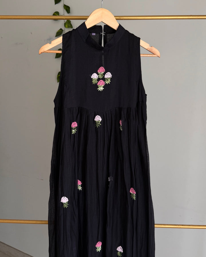 Pure Banaras Chanderi Black Sleeveless Frock With Floral Bullion Work